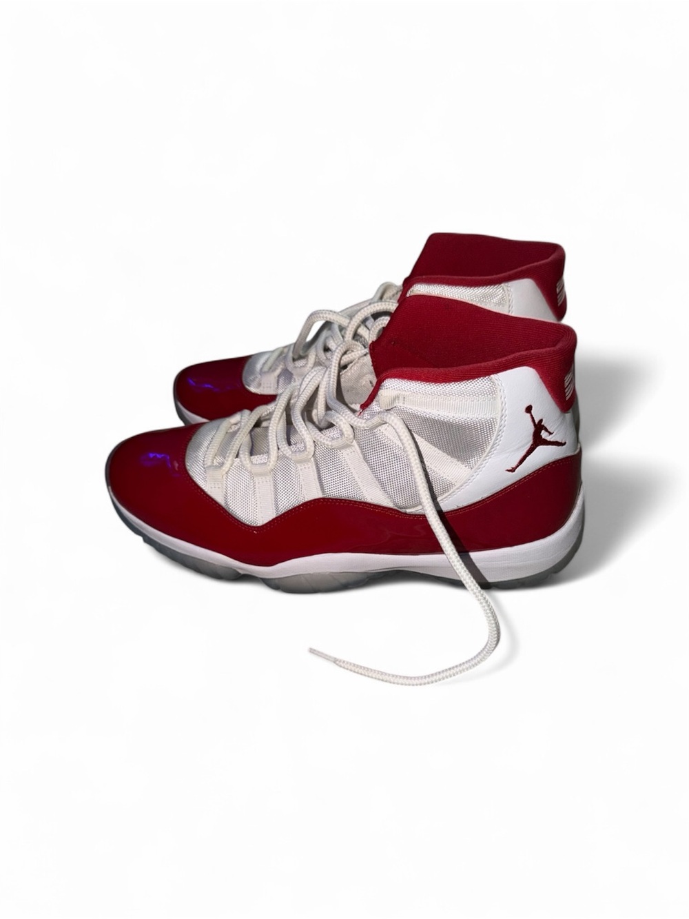 Jordan Men's Red and White Basketball Shoes - Picture 2 of 6